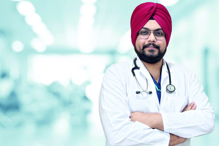 Appendix Surgery In Gurgaon, Best General and Laparoscopic Surgeon in Gurgaon, Paediatric Appnedix Surgeon in Gurgaon, Cost of Appendix Surgery in Gurgaon.